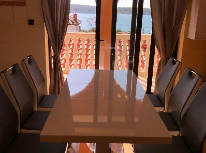 Sunny Day Apartament
